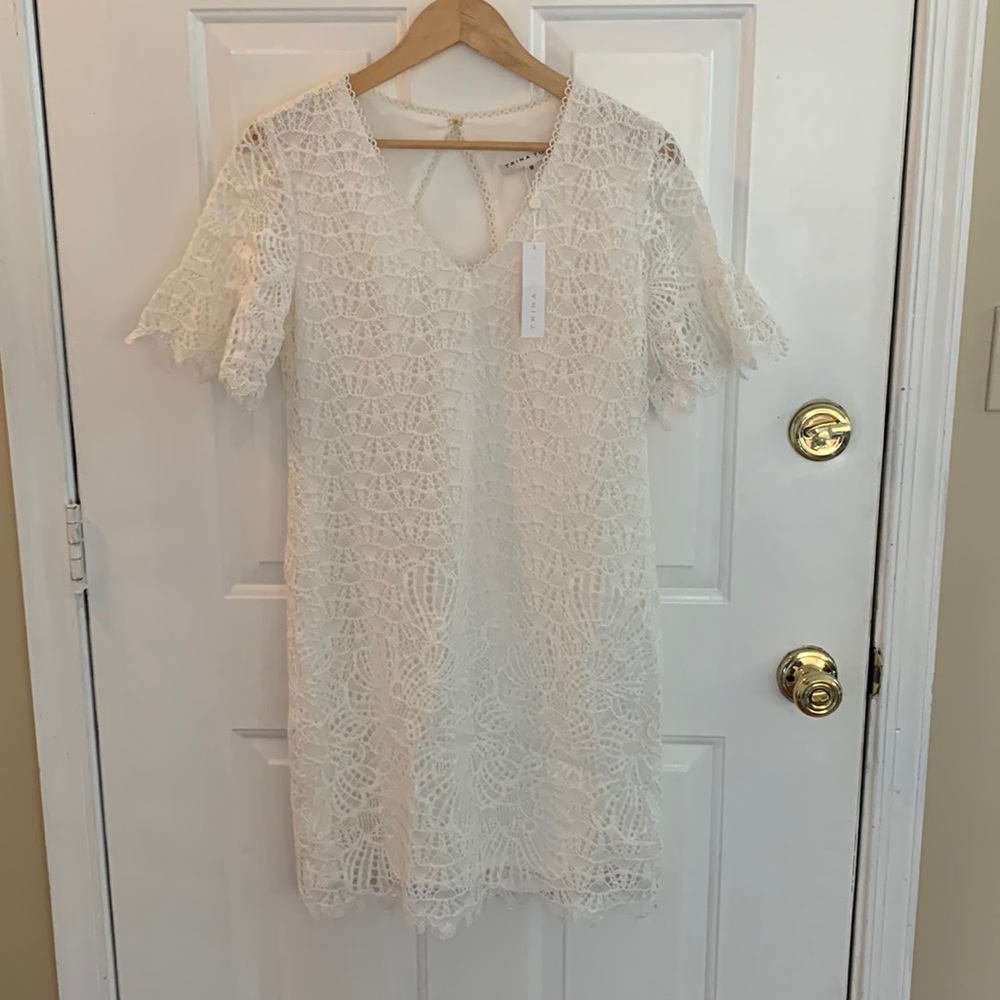 NWT white Trina Turk size 8 lace dress